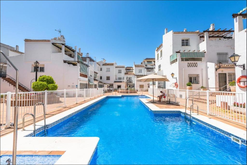 Apartamento Primera Linea De Playa Manilva Eksteriør bilde