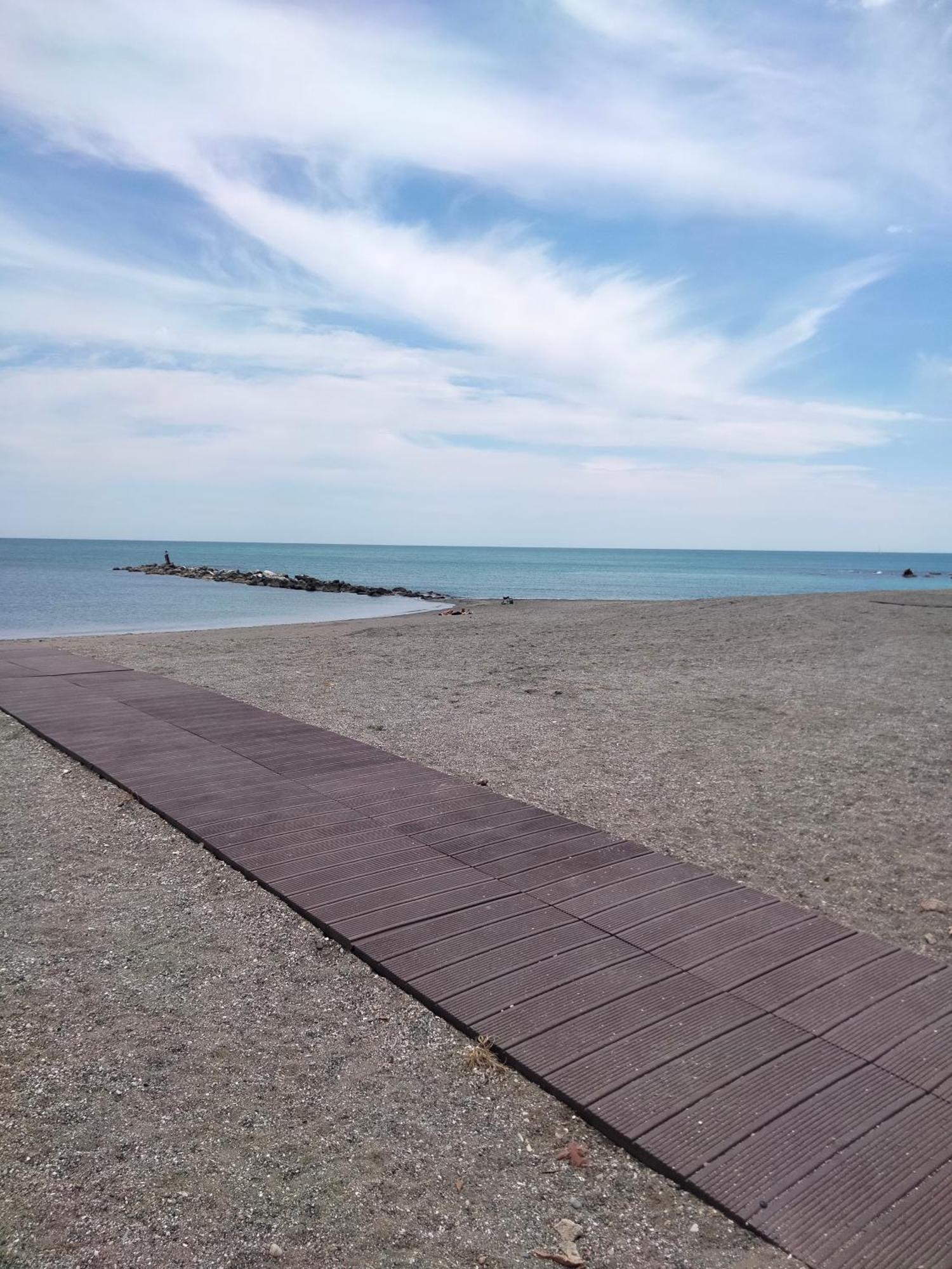 Apartamento Primera Linea De Playa Manilva Eksteriør bilde